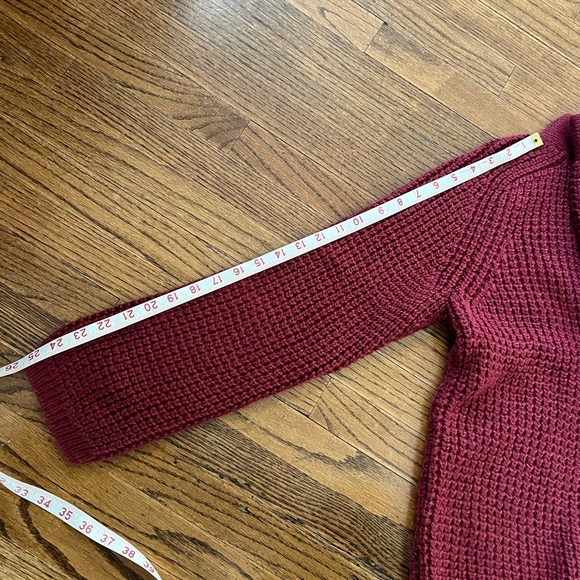 Pendleton oversized fisherman sweater in size small, cranberry color - Picture 4 of 6